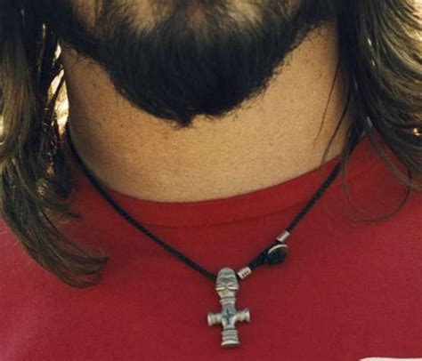 Dave grohl thor necklace